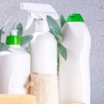 Ménage à domicile avec produits écologiques